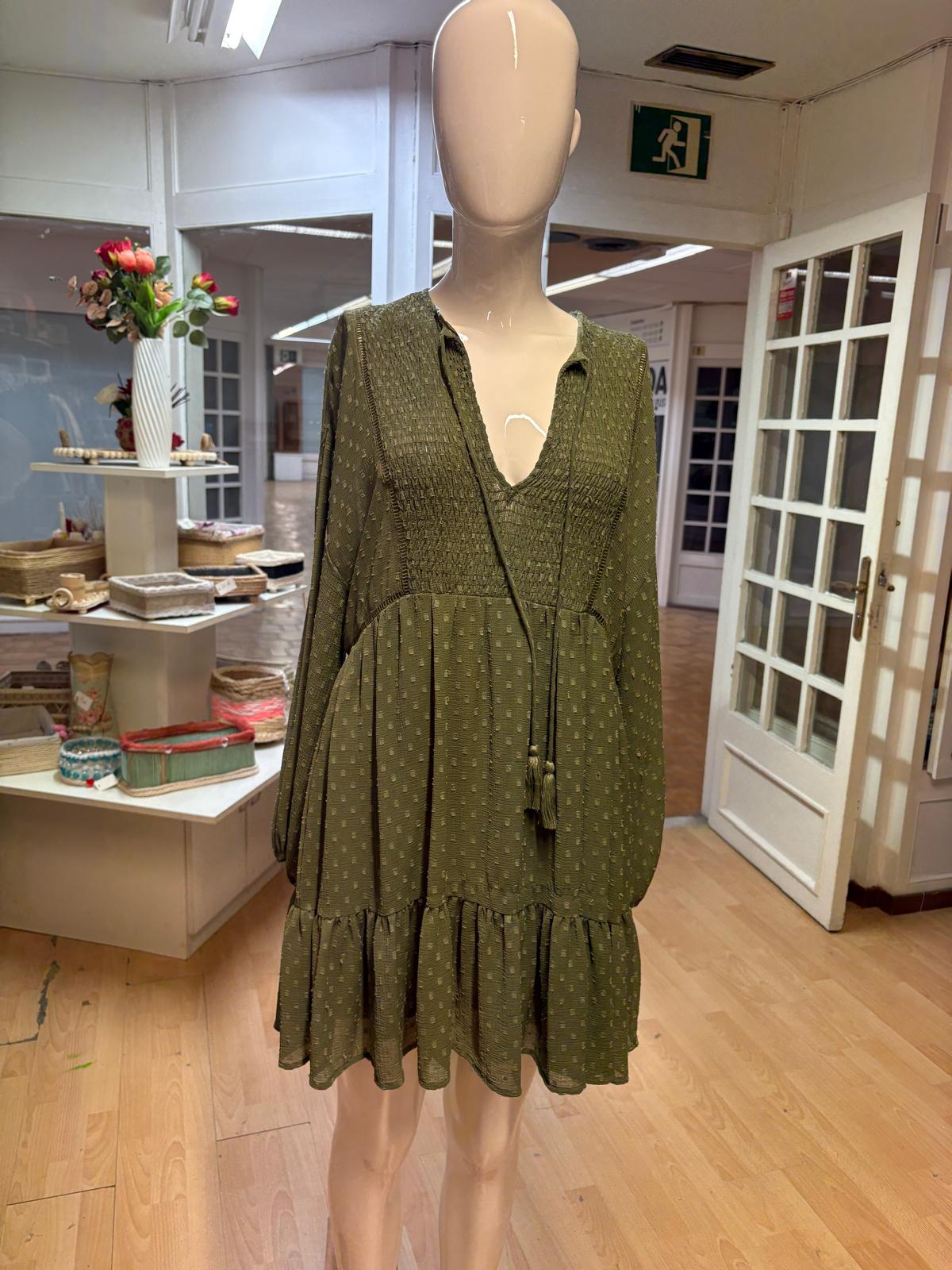 VESTIDO ZARA VERDE TALLA M