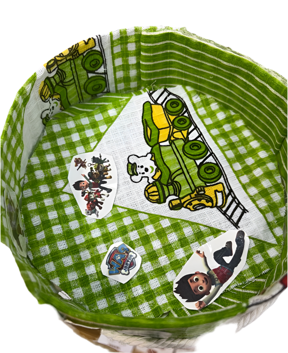 CESTITA VERDE INFANTIL  REF 67