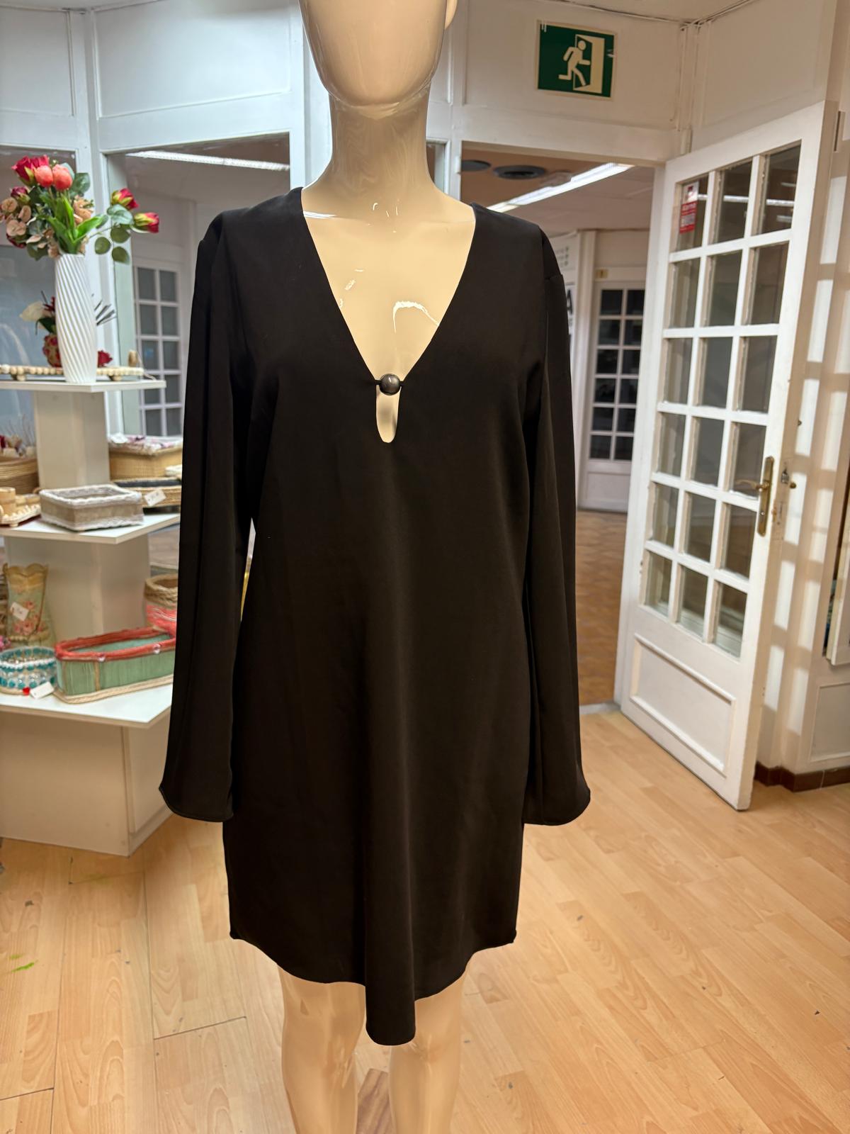 VESTIDO NEGRO CORTO  MANGO