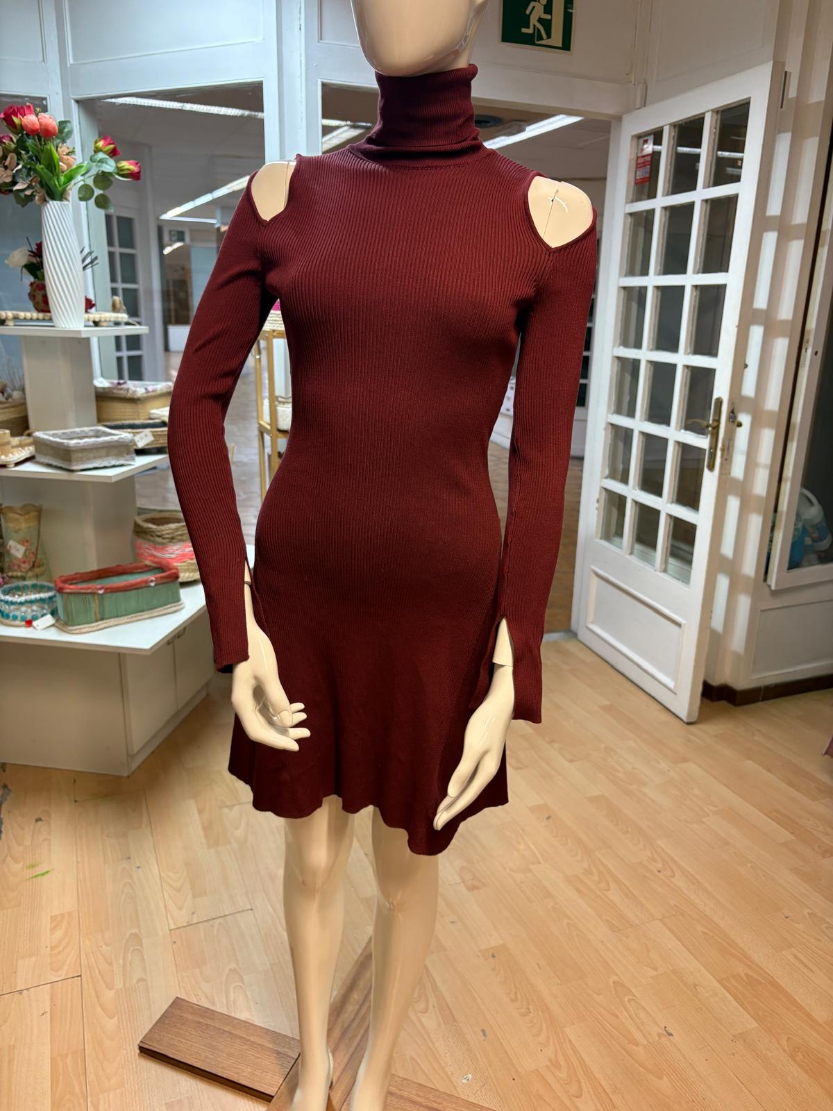 VESTIDO GRANATE ZARA