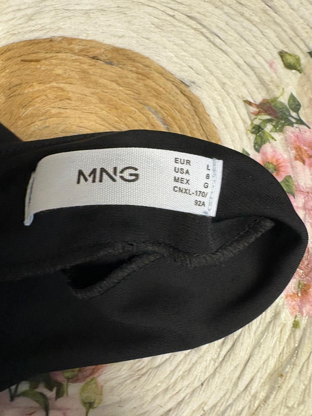 VESTIDO  NEGRO ESPALDA DESCUBIERTA MANGO