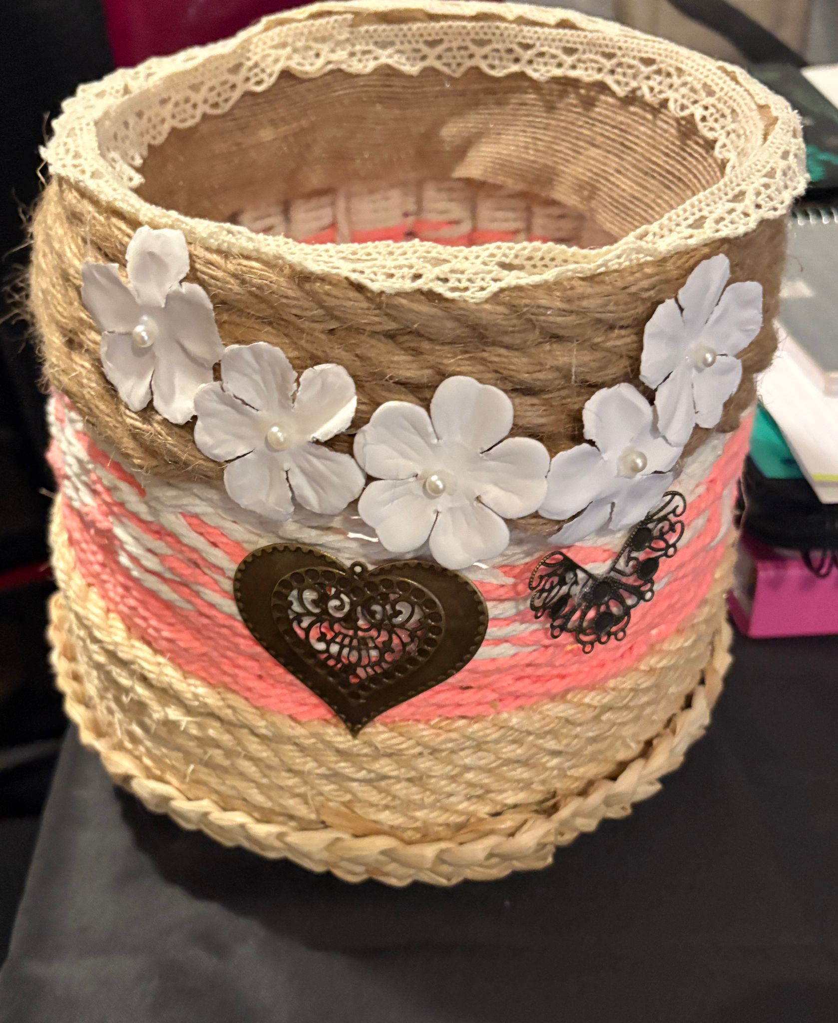 CESTA ROSA , YUTE Y MADERA REF 51