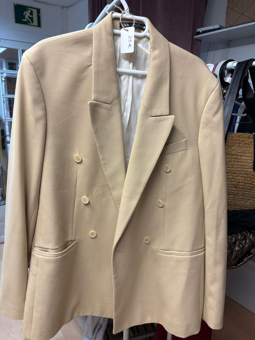 AMERICANA BEIGE ZARA TALLA 38