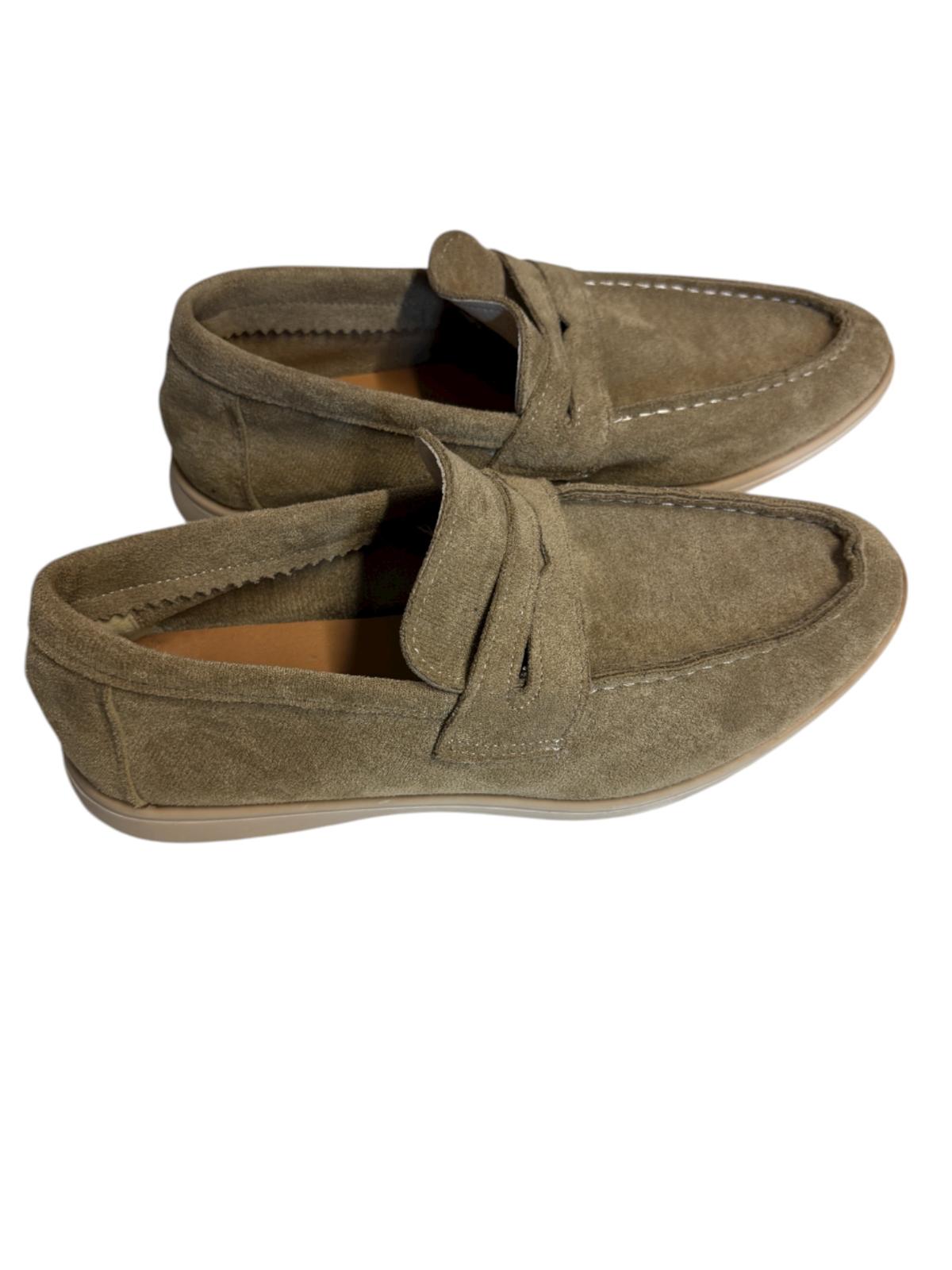 MOCASIN MUY COMODO COLOR CAQUI