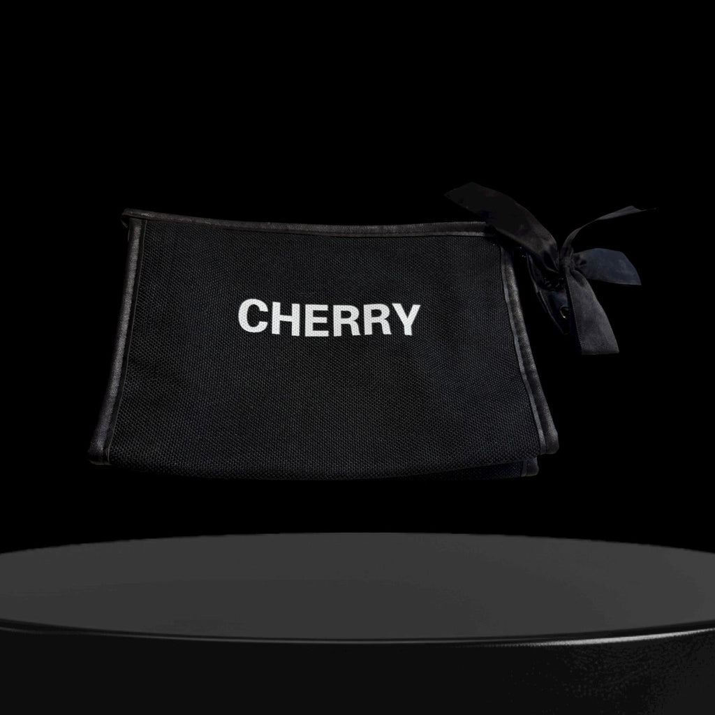 NECESER NEGRO CHERRY