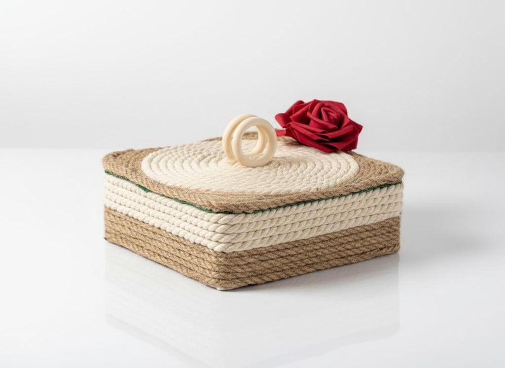 CESTA  CON TAPA REF 18