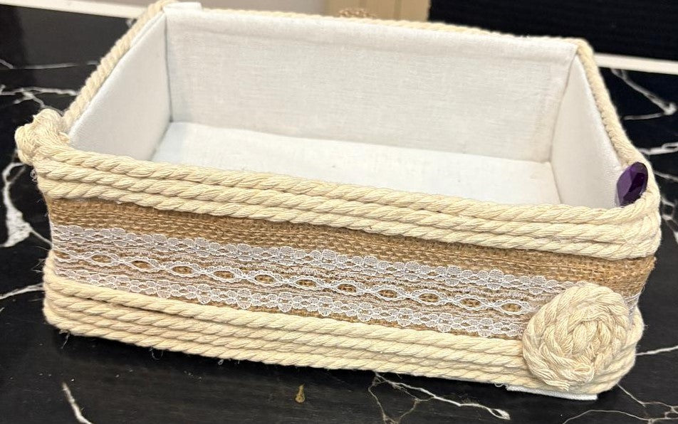 CESTA CUADRADA COQUETA CON ENCAJE  REF 28