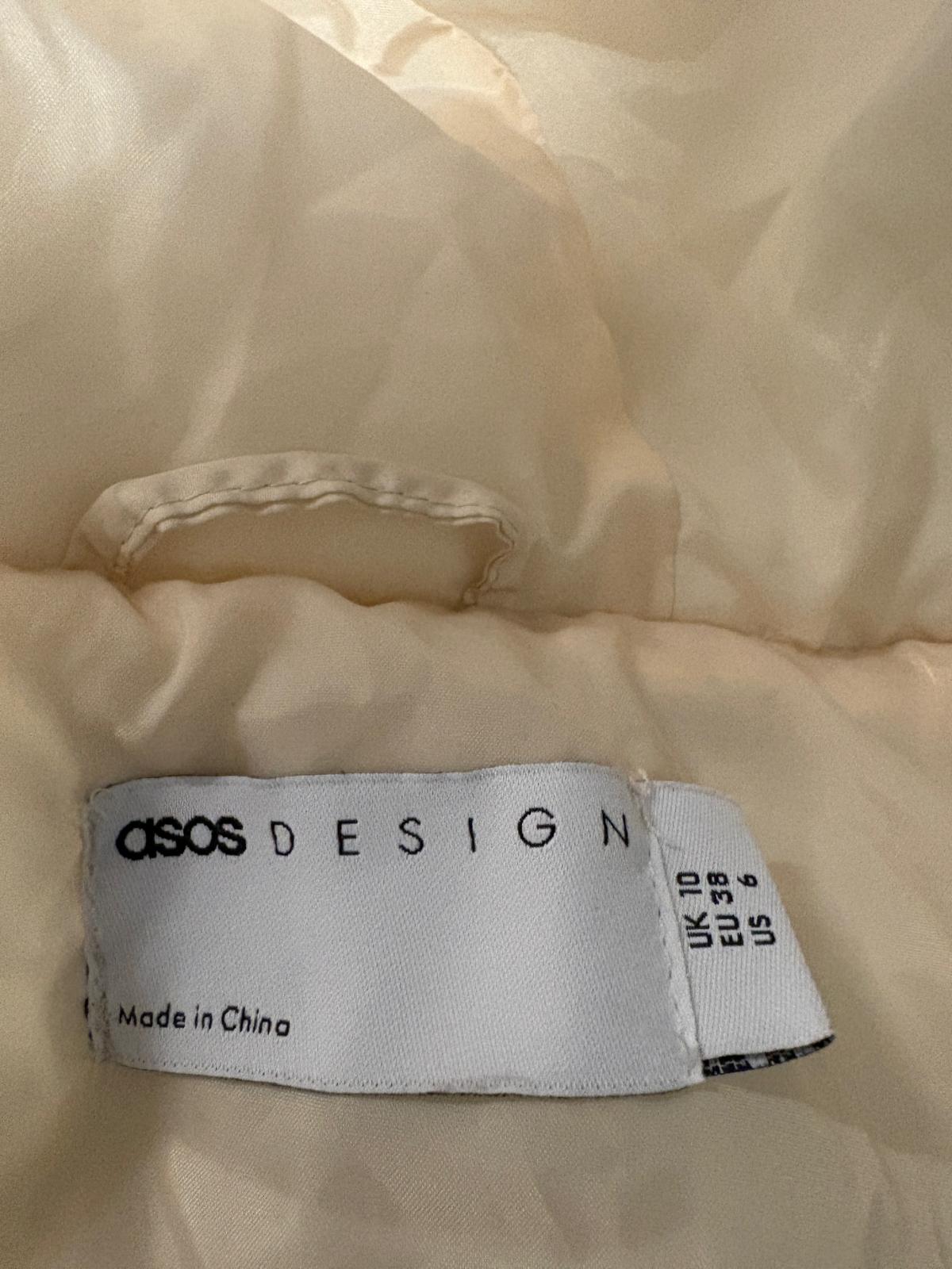 CHAQUETA ACOLCHADA CRUDO TALLA 38