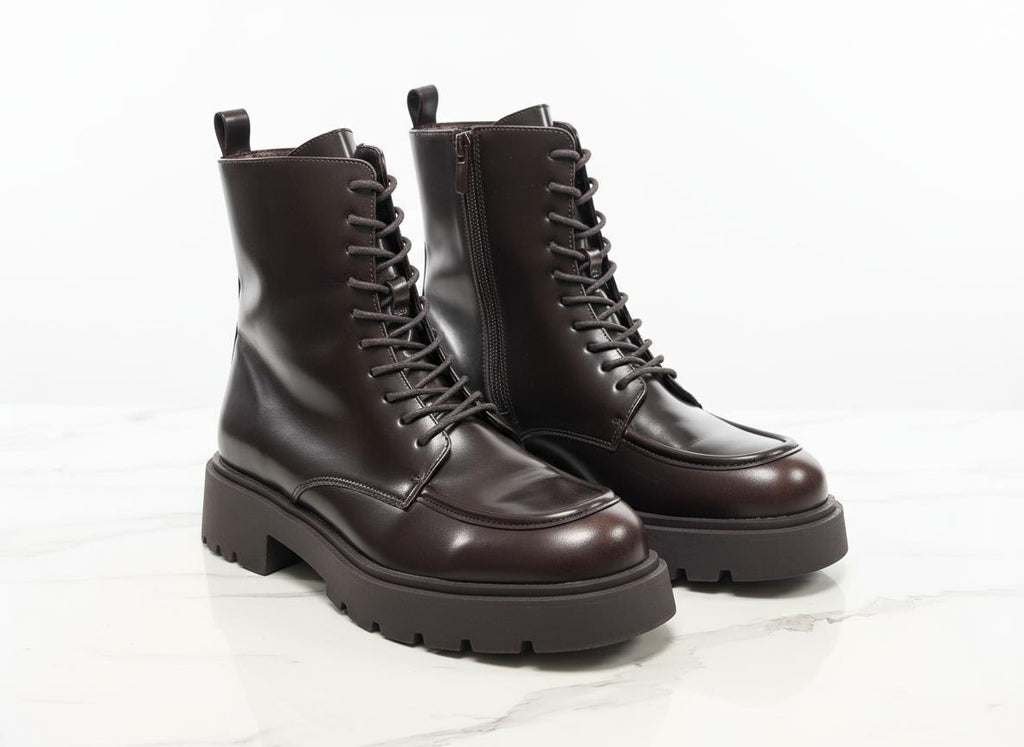 BOTA MARRON CORDONES Y CREMALLERA PRIMARK