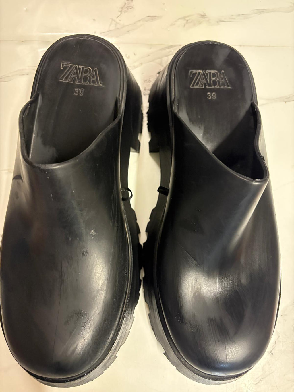 ZUECO ANCHO ZARA NEGRO