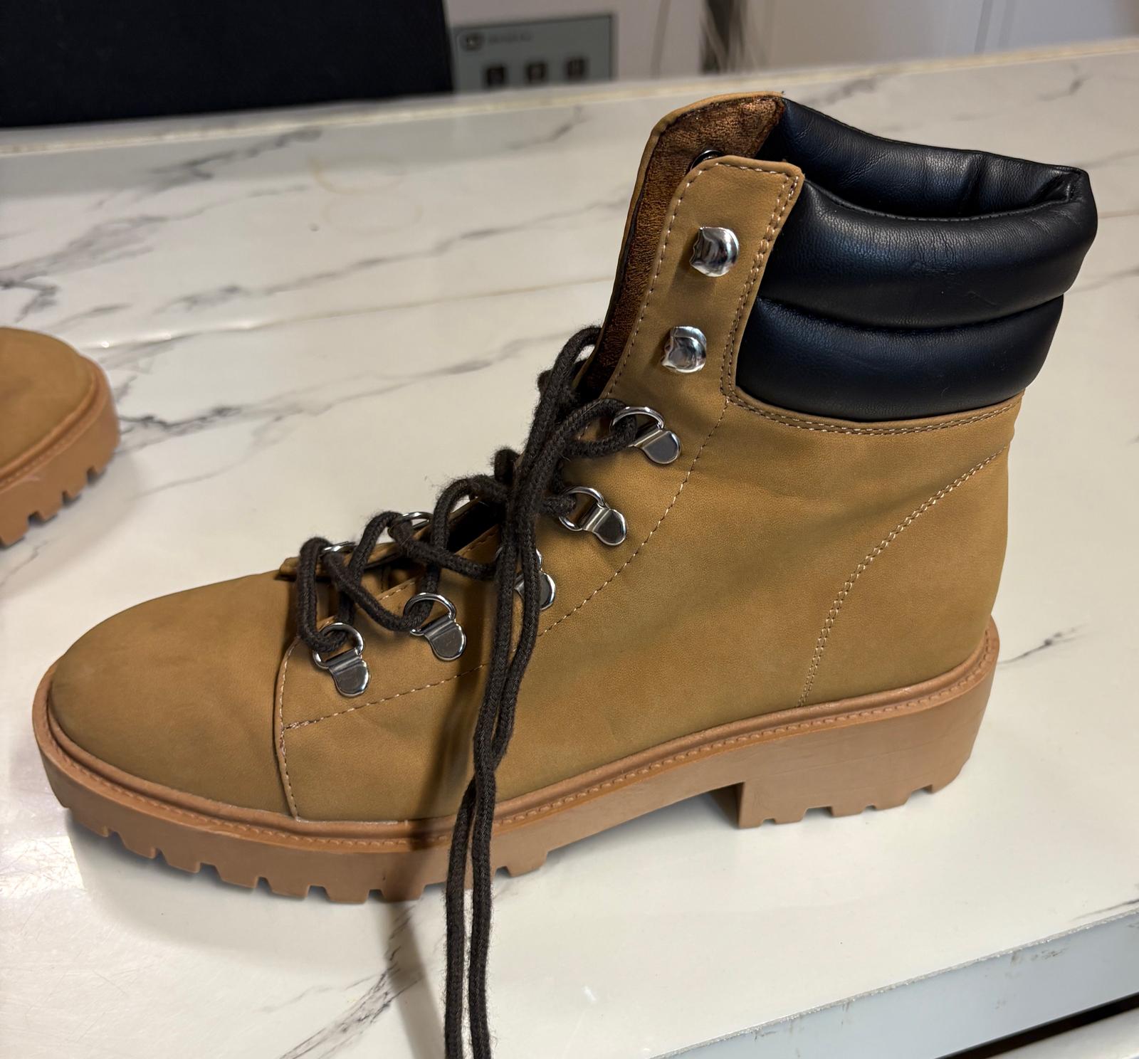 BOTA MARRON PRIMARK