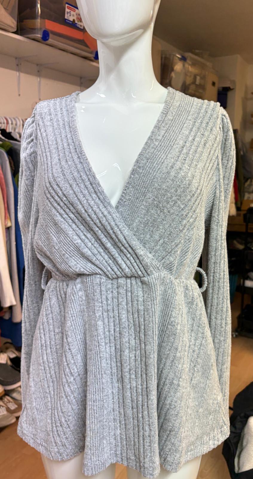 JERSEY LARGO GRIS SHEIN