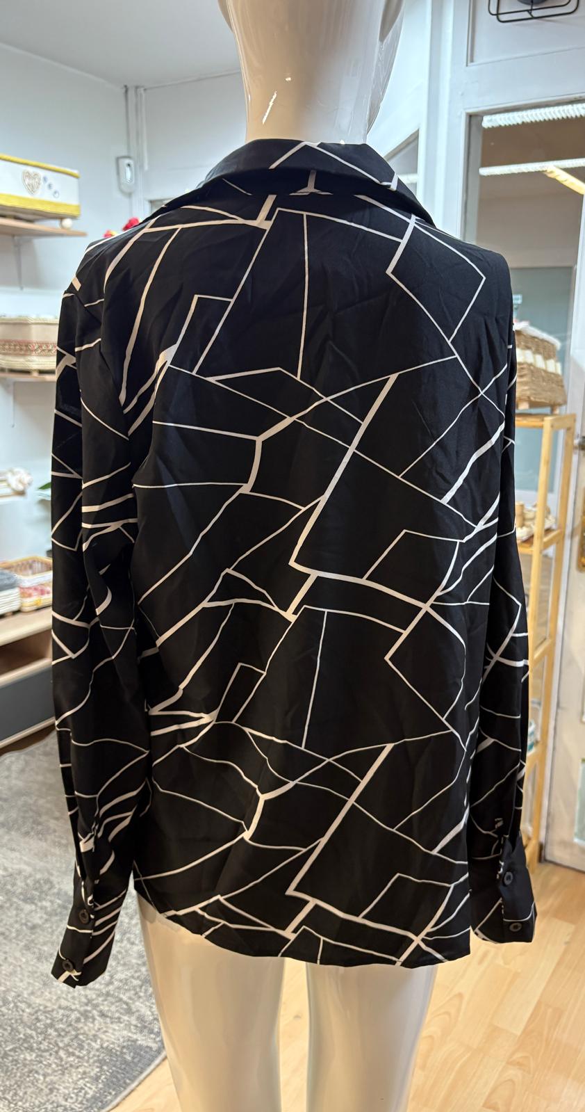 BLUSA NEGRA Y BLANCA SHEIN